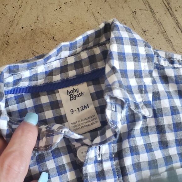 2 b'gosh collared onesies  9-12months. Never Worn. - Picture 3 of 6